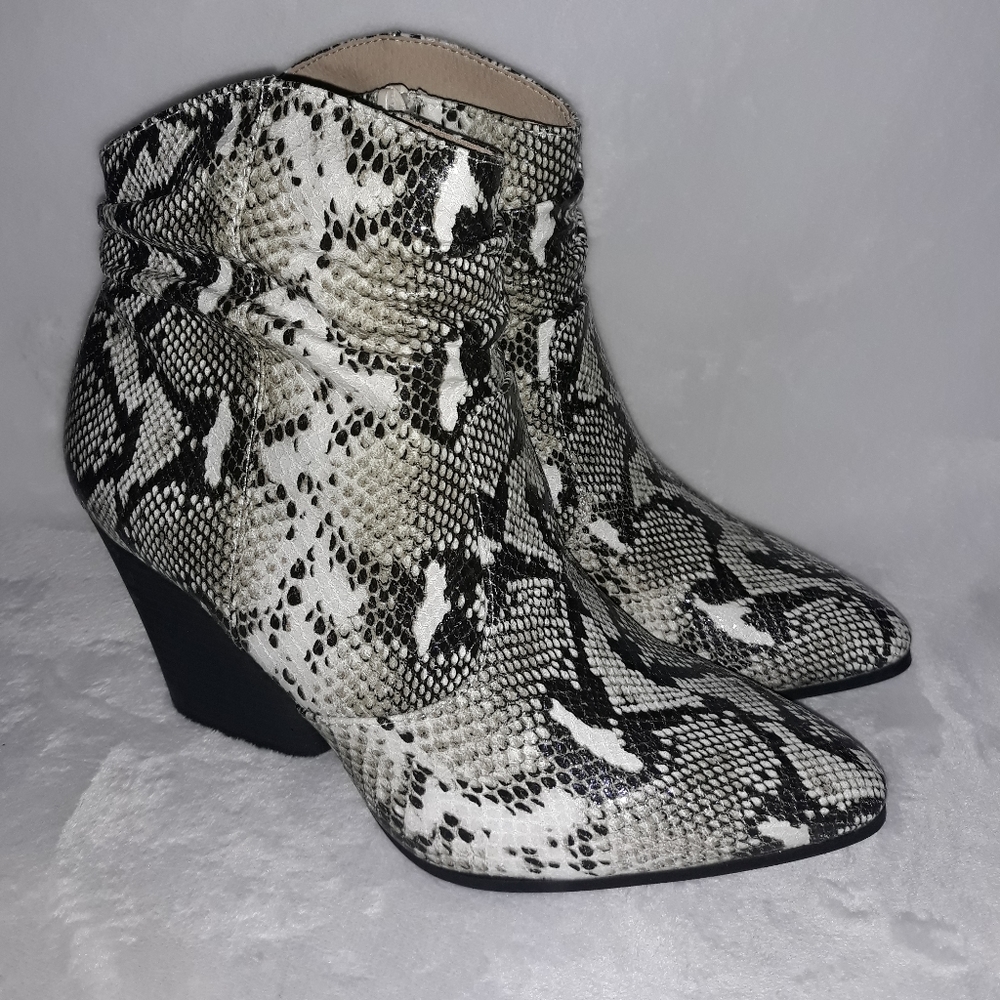 Bootie by Seven-Dials